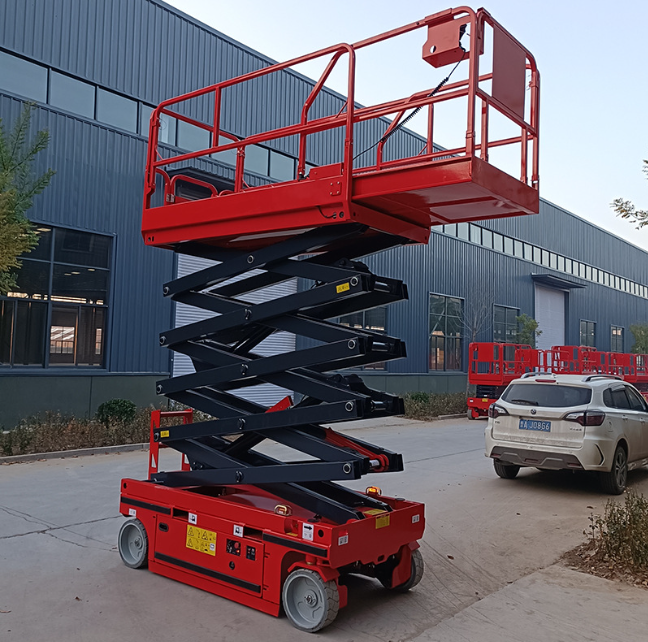 新疆自行走升降机